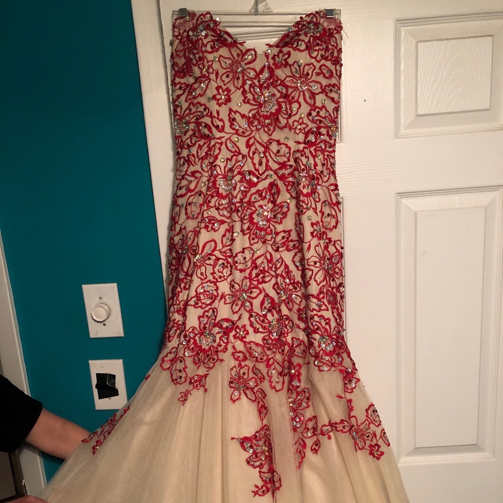 Prom dress